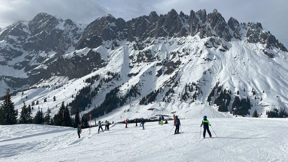 Při lyžařském neštěstí na jihu Rakouska zahynul 64letý český učitel